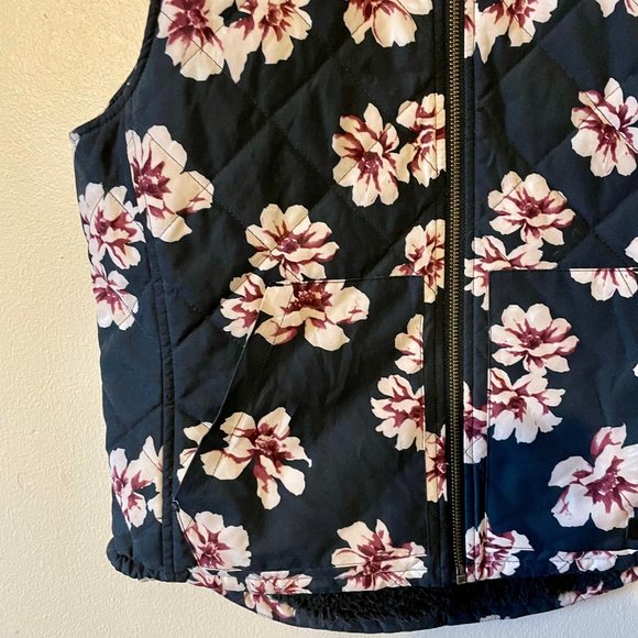 Obey Propoganda | Navy Blue/Pink Floral Quilted Faux Fur-Lined Vest Small - Picture 3 of 6